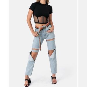 Adika ripped jeans